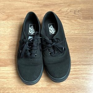 Vans Doheny Classic Canvas Lace Up Shoes - 8